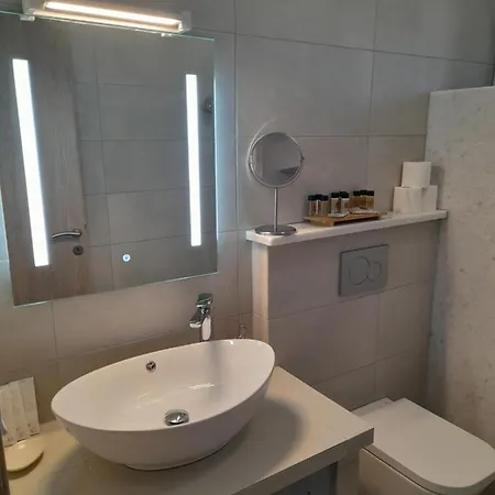 House Andiparos